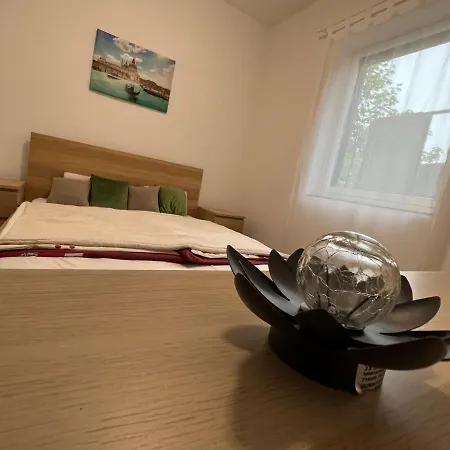 Perk Balatonalmadi